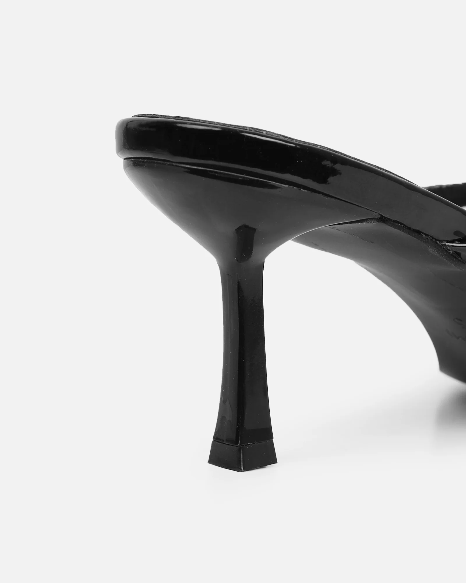 Mefele Black Patent Mid Heel Mules - Image 3
