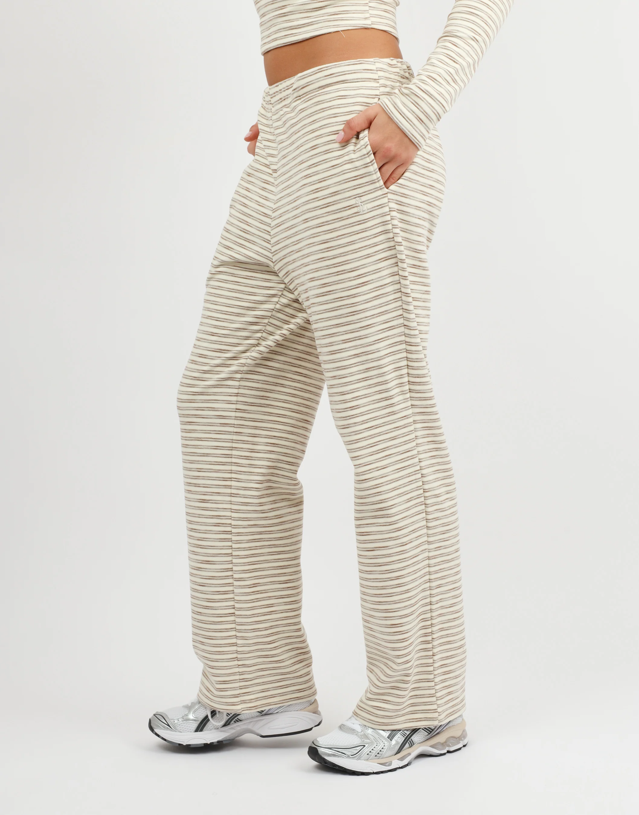 Tilly Super Soft Stripe Trouser In Cream - Image 3